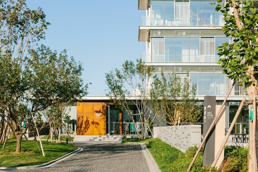 Aranya Hiddenplace Hotel Qinhuangdao Exterior photo